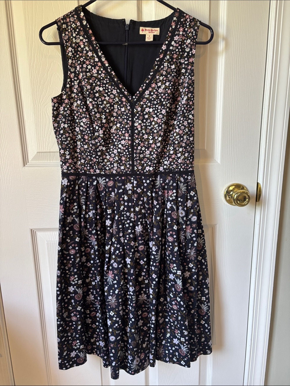 Brooks brothers red fleece navy pleated floral dress
